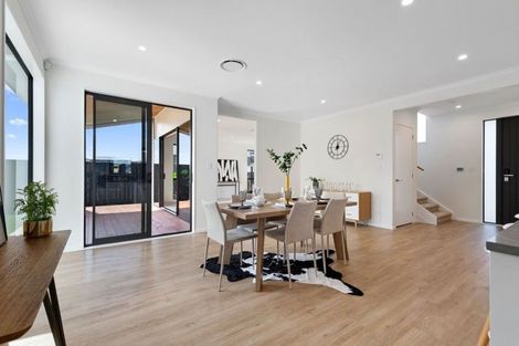 Photo of property in 8 Riverpoint Glade, Flagstaff, Hamilton, 3210