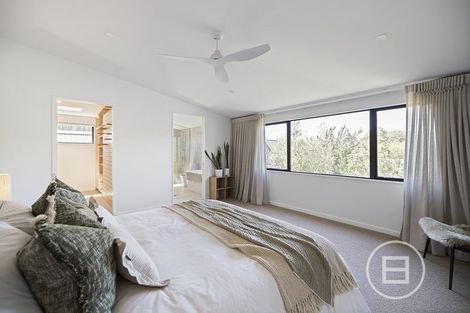 Photo of property in 6 Heuchan Lane, Wanaka, 9305