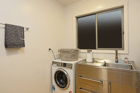 Photo of property in 4 John Ross Place, Kairakau, Havelock North, 4295