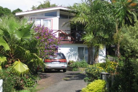 Photo of property in 70 Cardiff Road, Pakuranga, Auckland, 2010