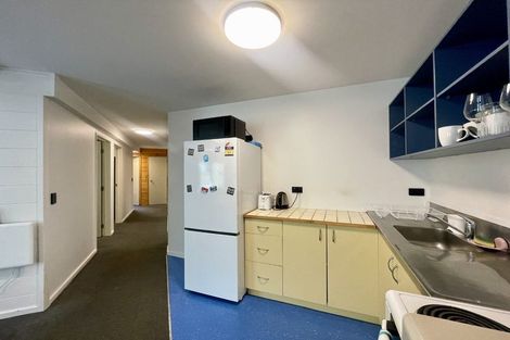 Photo of property in Basin Reserve Complex, 42/4 Sussex Street, Mount Cook, Wellington, 6021