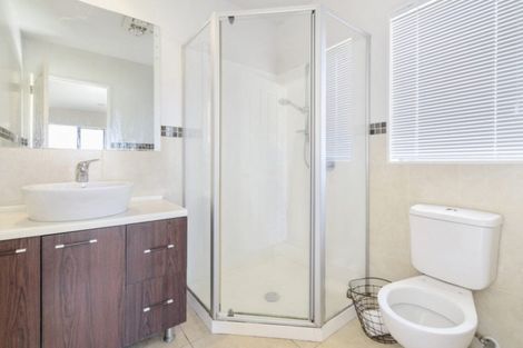 Photo of property in 27 Artillery Drive, Papakura, 2110