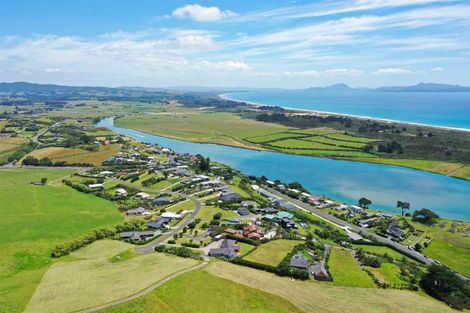 Photo of property in 296b Cove Road, Waipu, 0582