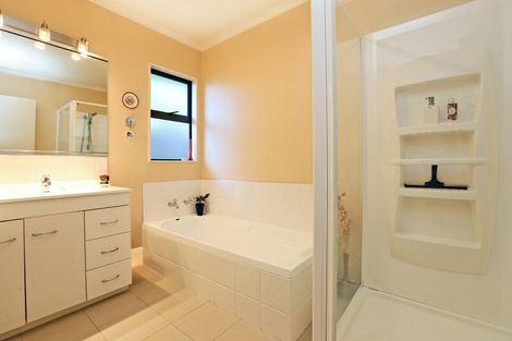 Photo of property in 807a Fitzroy Avenue, Mahora, Hastings, 4120