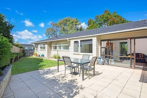 Photo of property in 98 Angelo Avenue, Howick, Auckland, 2014