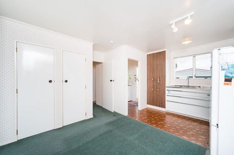 Photo of property in 43 Acacia Street, Kelvin Grove, Palmerston North, 4414