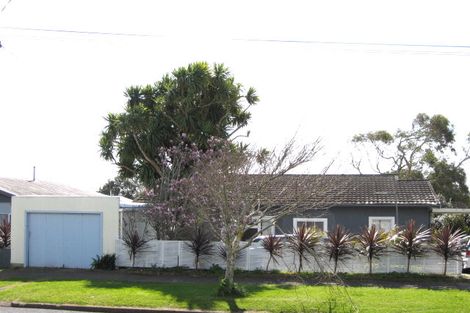 Photo of property in 5 Pukaka Street, Strandon, New Plymouth, 4312