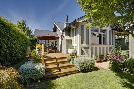 Photo of property in 35 Chambers Street, Havelock North, 4130