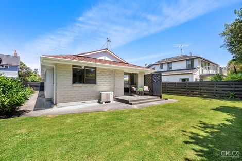 Photo of property in 19b Totara Crescent, Woburn, Lower Hutt, 5010