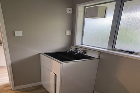 Photo of property in 2/12 Oakley Avenue, Claudelands, Hamilton, 3214