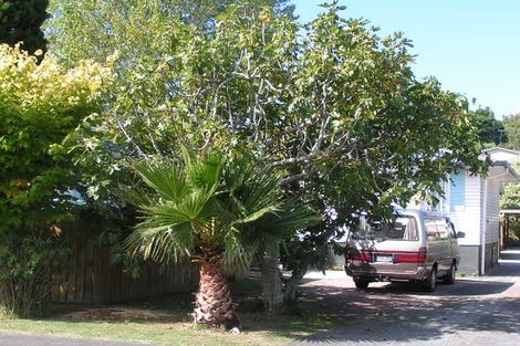 Photo of property in 35 Seine Road, Forrest Hill, Auckland, 0620