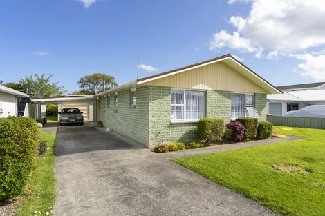 Photo of property in 7 Te Kama Street, Levin, 5510