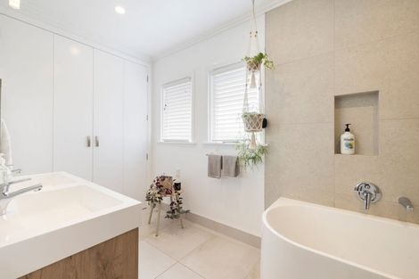 Photo of property in 48 Nixon Street, Hamilton East, Hamilton, 3216