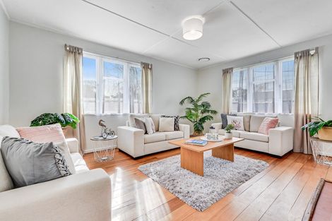 Photo of property in 21 Churchill Avenue, Maeroa, Hamilton, 3200