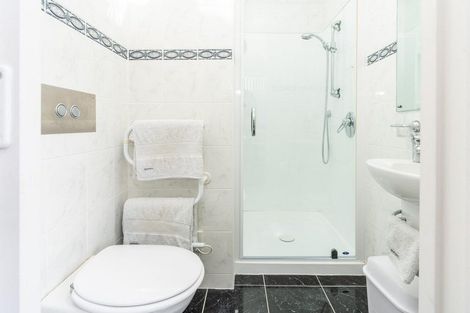 Photo of property in 8 Boscobel Lane, Tawa, Wellington, 5028