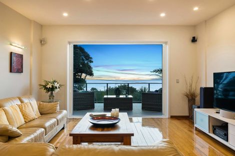 Photo of property in 13 Karekare Road, Raumati South, Paraparaumu, 5032