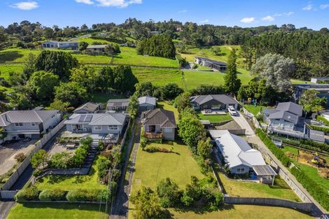 Photo of property in 38 Hand Road, Helensville, 0800