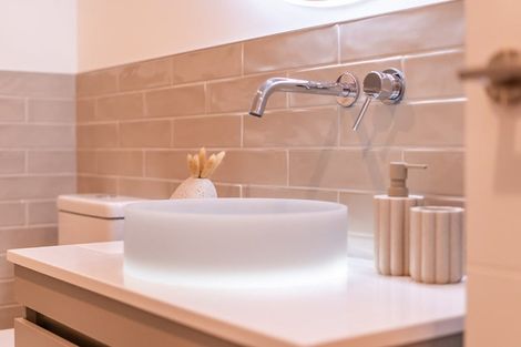 Photo of property in 70c Heretaunga Square, Silverstream, Upper Hutt, 5019