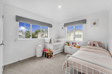 Photo of property in 15 Mulvaney Crescent, Henderson, Auckland, 0612