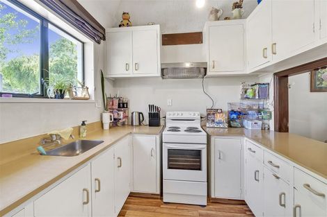 Photo of property in 9/178 Main North Road, Redwood, Christchurch, 8051