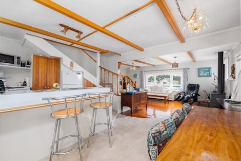 Photo of property in 6 Little Queen Street, Russell, 0202