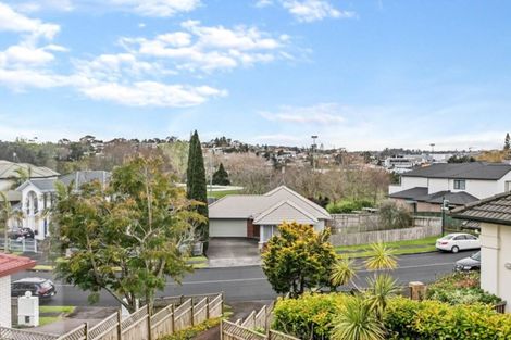 Photo of property in 52 Velma Road, Hillcrest, Auckland, 0627