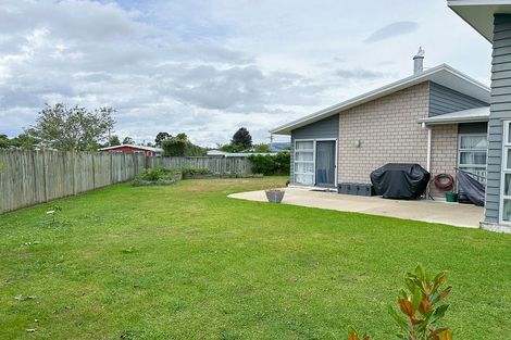 Photo of property in 32d Robinson Avenue, Holdens Bay, Rotorua, 3010
