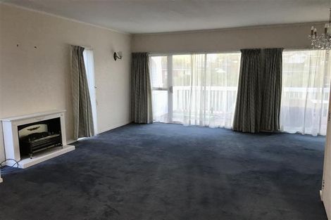 Photo of property in 1/22 Prestige Place, Castor Bay, Auckland, 0620