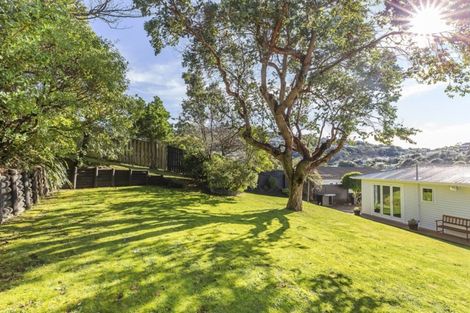 Photo of property in 18 Delhi Crescent, Khandallah, Wellington, 6035