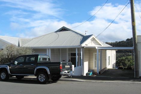 Photo of property in 30 Overtoun Terrace, Hataitai, Wellington, 6021