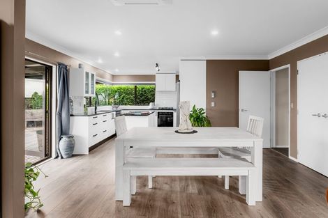 Photo of property in 9 Drake Place, Fairview Downs, Hamilton, 3214