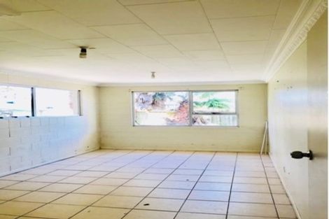 Photo of property in 15 Gardner Avenue, New Lynn, Auckland, 0600