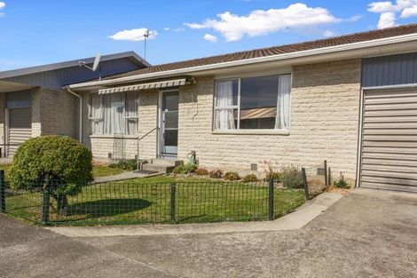 Photo of property in 2/11 Sylvan Street, Hillmorton, Christchurch, 8024