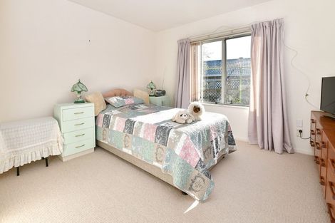 Photo of property in 31 The Grove, Red Beach, 0932