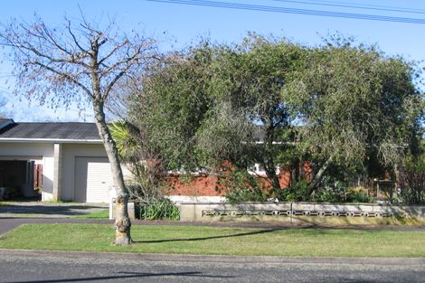 Photo of property in 1 Cotton Street, St Andrews, Hamilton, 3200