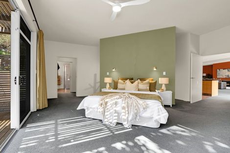 Photo of property in 2a Wouldbank Way, Welcome Bay, Tauranga, 3112