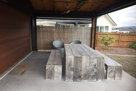 Photo of property in 33 Marram Place, Mangawhai Heads, Mangawhai, 0505