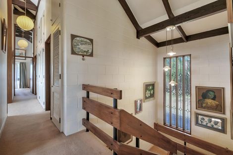 Photo of property in 7 Galaxy Drive, Mairangi Bay, Auckland, 0630