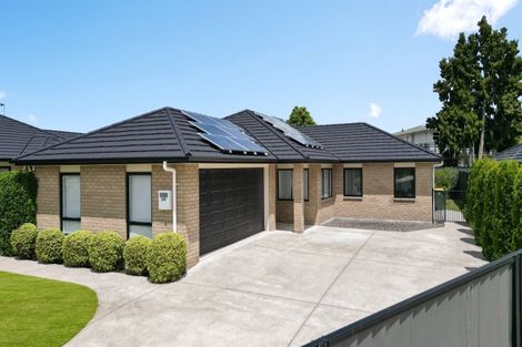 Photo of property in 27 Stan Heather Drive, Glenview, Hamilton, 3206