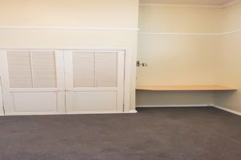 Photo of property in 476 Evans Bay Parade, Hataitai, Wellington, 6021