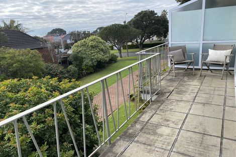 Photo of property in 3/20 Saltburn Road, Milford, Auckland, 0620