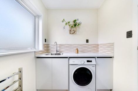 Photo of property in 2/49 Clendon Avenue, Papatoetoe, Auckland, 2025