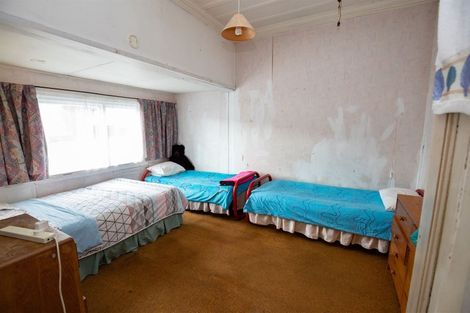 Photo of property in 12 Threadneedle Street, Greymouth, 7805