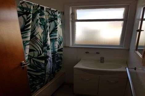 Photo of property in 3 Iona Street, Hokowhitu, Palmerston North, 4410