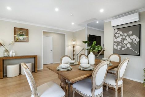 Photo of property in 3f Dallinghoe Crescent, Milford, Auckland, 0620