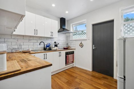 Photo of property in 10/17a Miro Street, Trentham, Upper Hutt, 5018