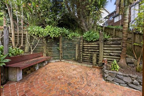 Photo of property in 2/39 Saint Georges Bay Road, Parnell, Auckland, 1052