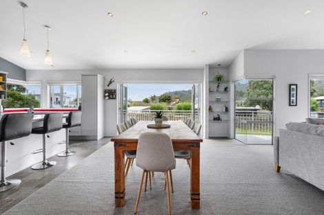 Photo of property in 116 Patuwai Drive, Whangamata, 3620