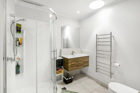 Photo of property in 14b Yanicks Crescent, Fitzroy, Hamilton, 3206