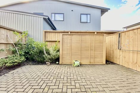 Photo of property in 6 Awamarino Way, Westgate, Auckland, 0614